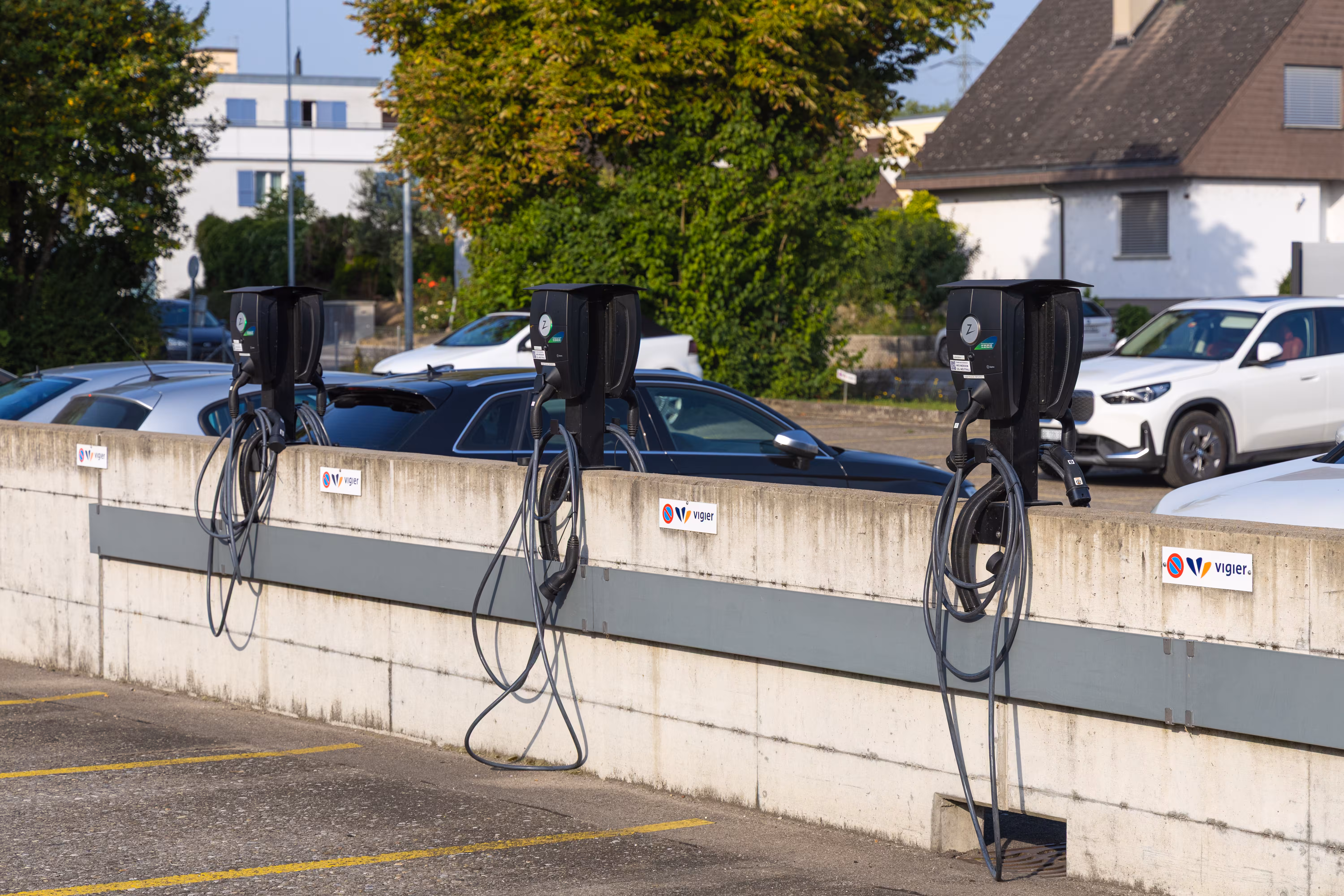 Commercial real estate charging