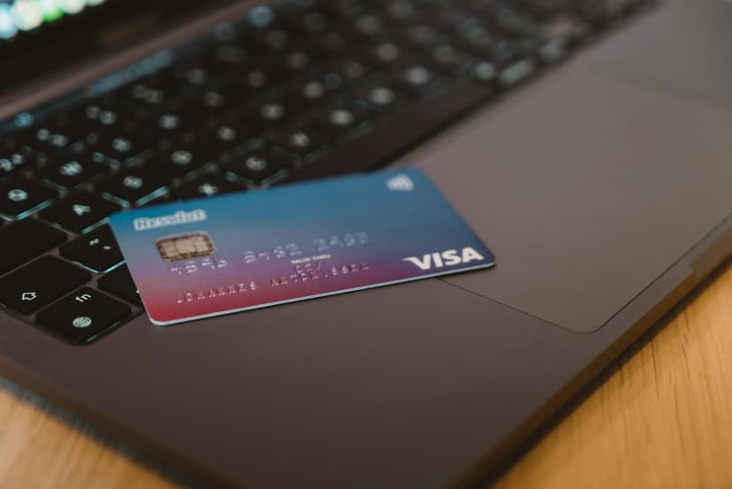 Zahlungsabwicklung für Ladeinfrastruktur: Direct Payout mit Stripe oder Settlement über Sintio